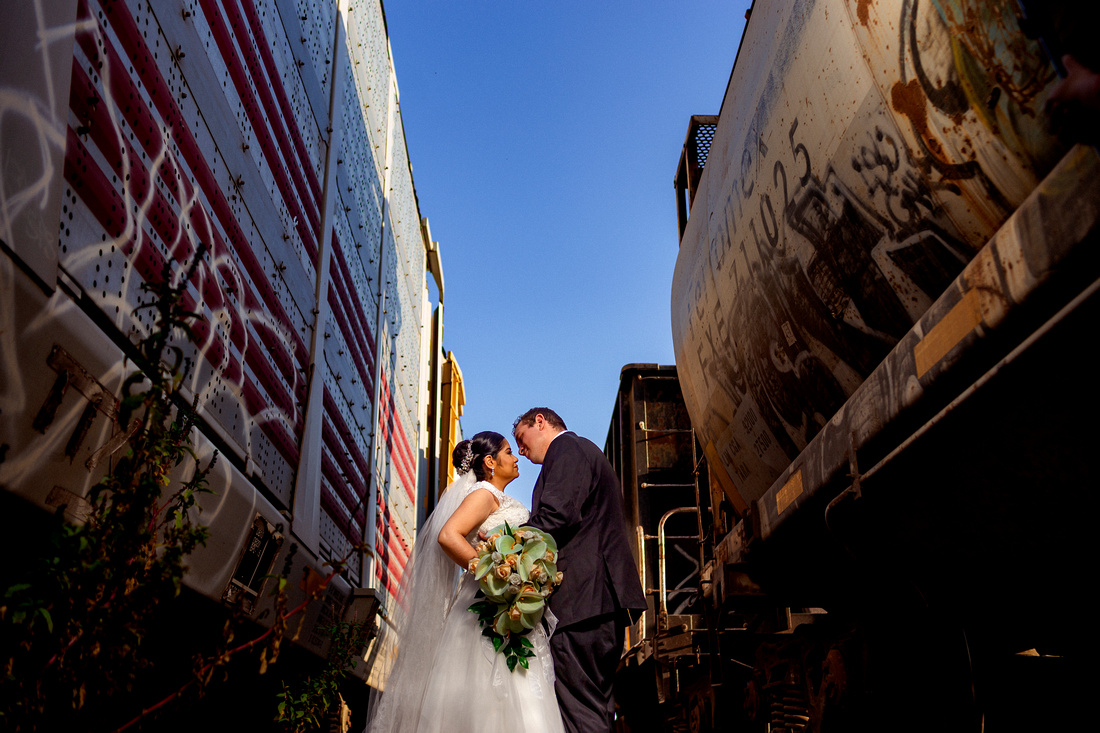 SESION TRASH THE DRESS -- LORENA + GIOVANNI